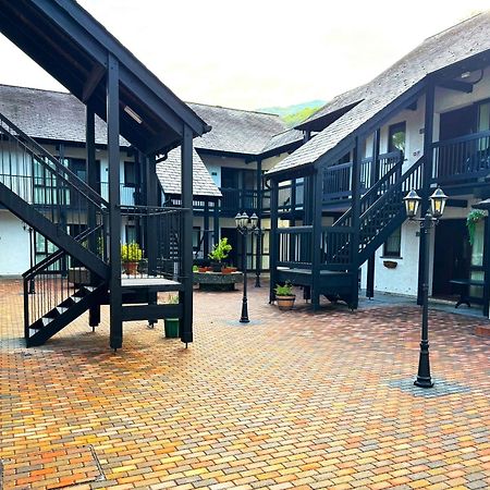 Quaysiders Club Aparthotel แอมเบิลไซด์ ภายนอก รูปภาพ